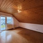 Kinderzimmer m.Zugang Balkon