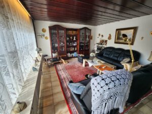 Wohnzimmer Zugang Balkon