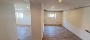 links Arbeitszimmer re.Hobbyraum