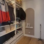 begehbarer Kleiderschrank